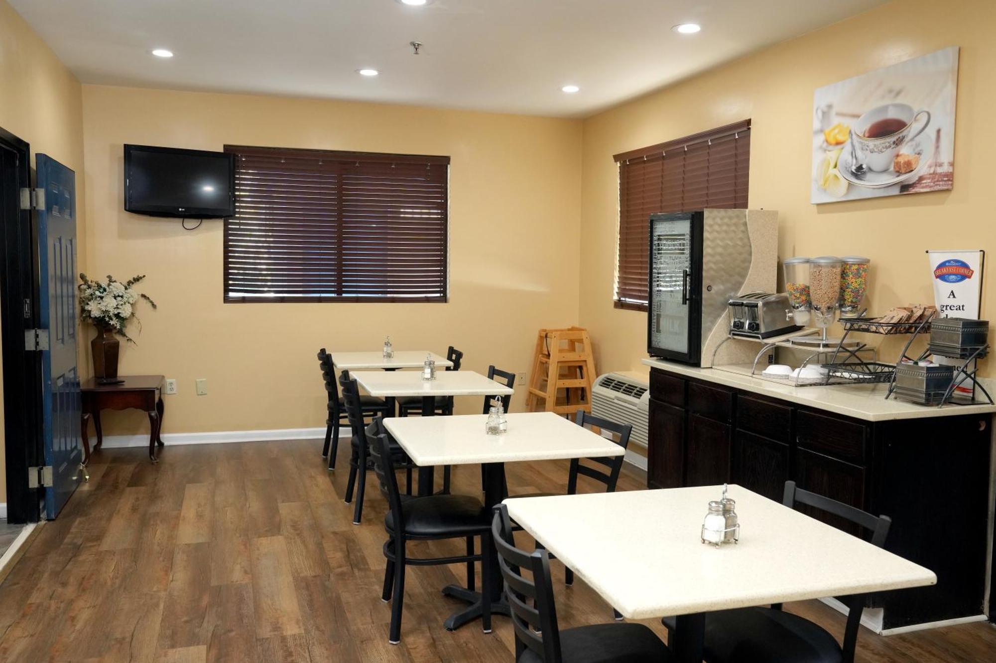 Baymont Inn & Suites Manning Exterior foto